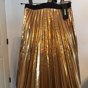 NWT evening Gold skirt